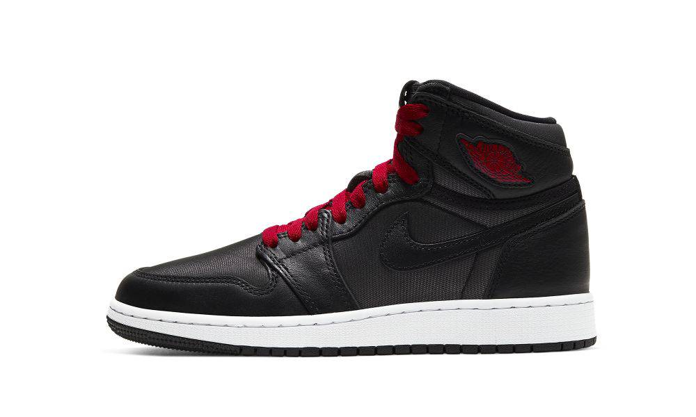 Air Jordan 1 Retro High OG Black Satin Gym Red