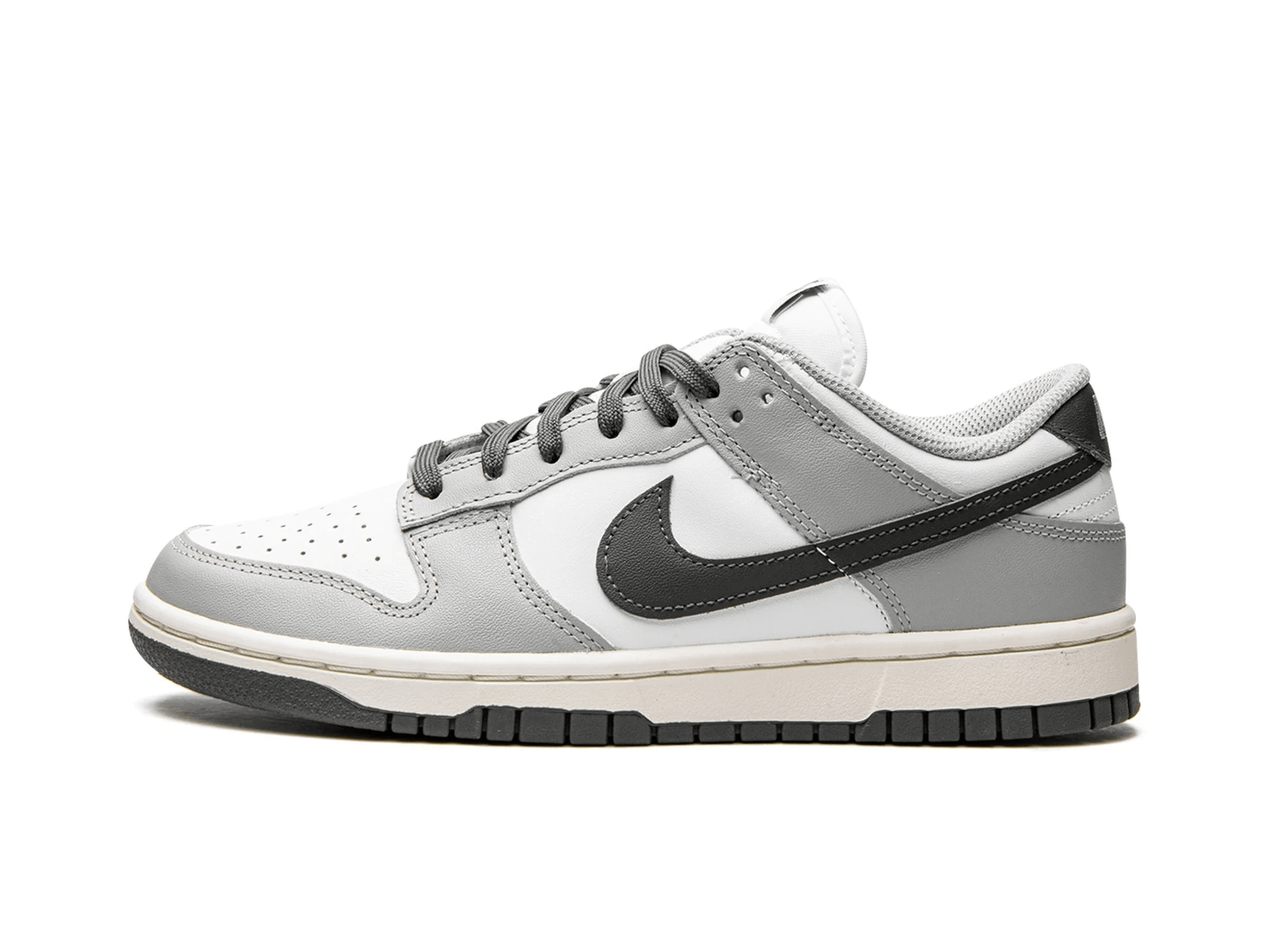 Nike Dunk Low Light Smoke Grey