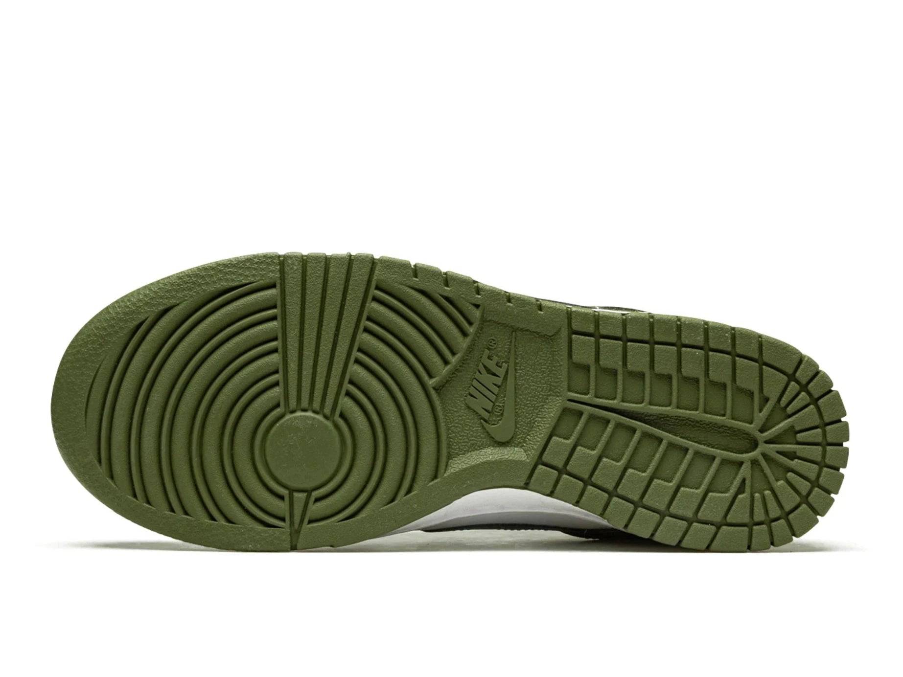 Nike Dunk Low Medium Olive