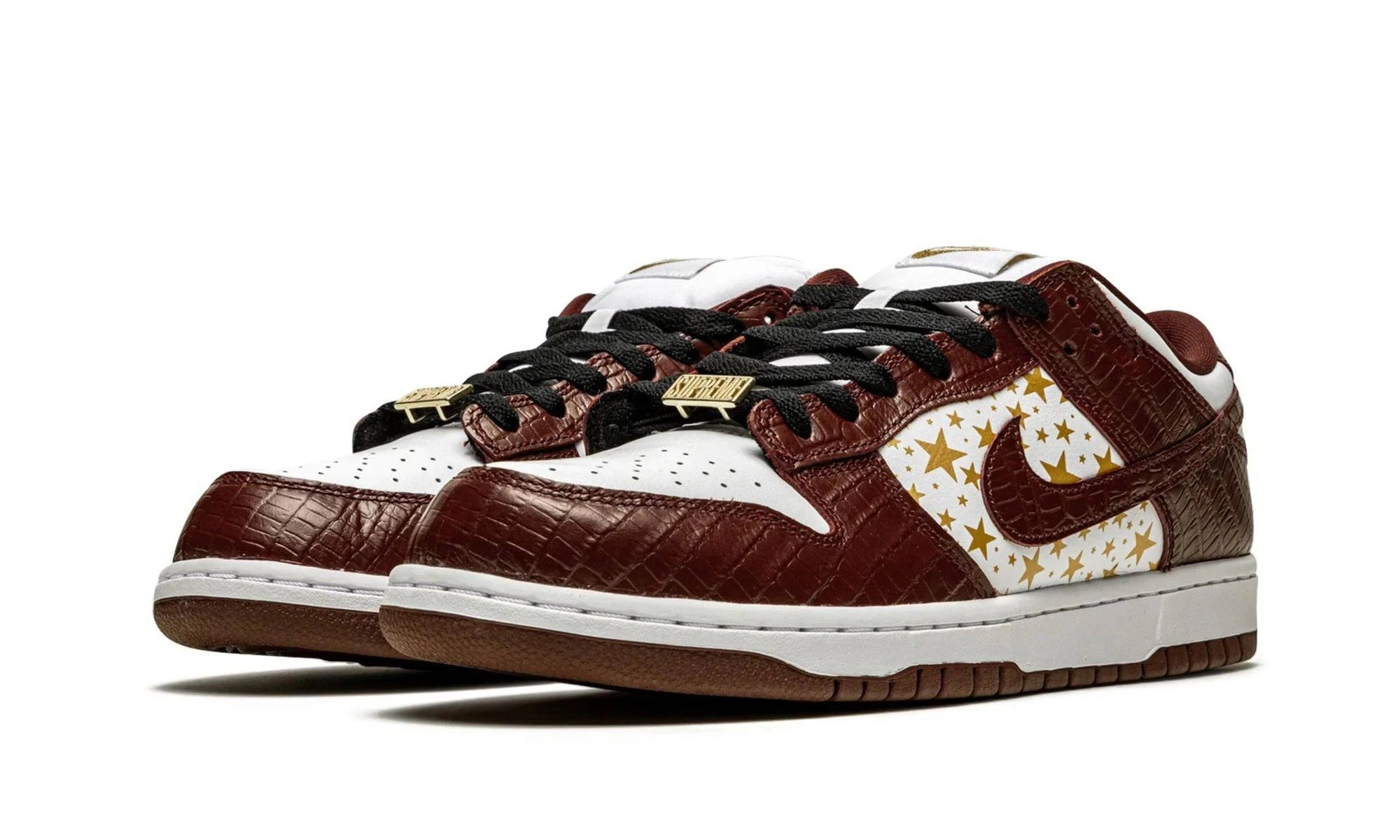 Nike SB Dunk Low Supreme Stars Barkroot Brown